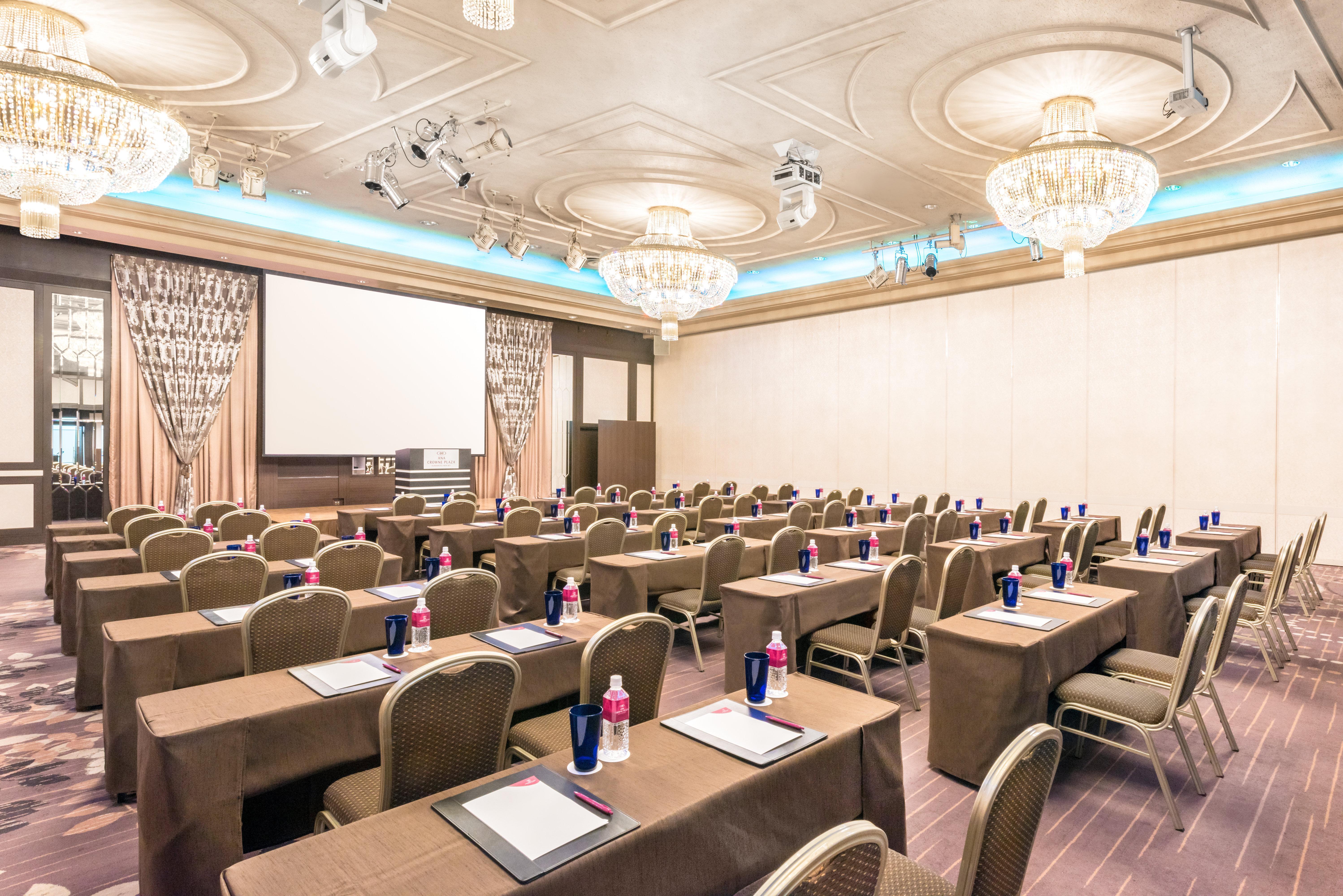 Ana Crowne Plaza Kumamoto New Sky By Ihg Hotel Exterior photo